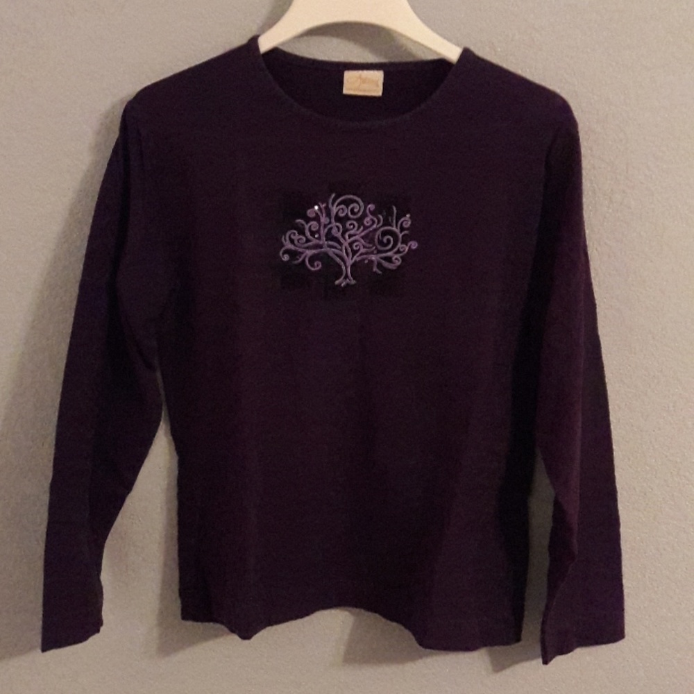 💎 2/$12 💎 Long Sleeve Tee